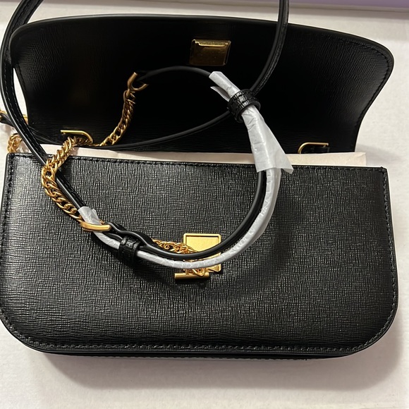 Tory Burch Robinson wallet on chain - Picture 7 of 11